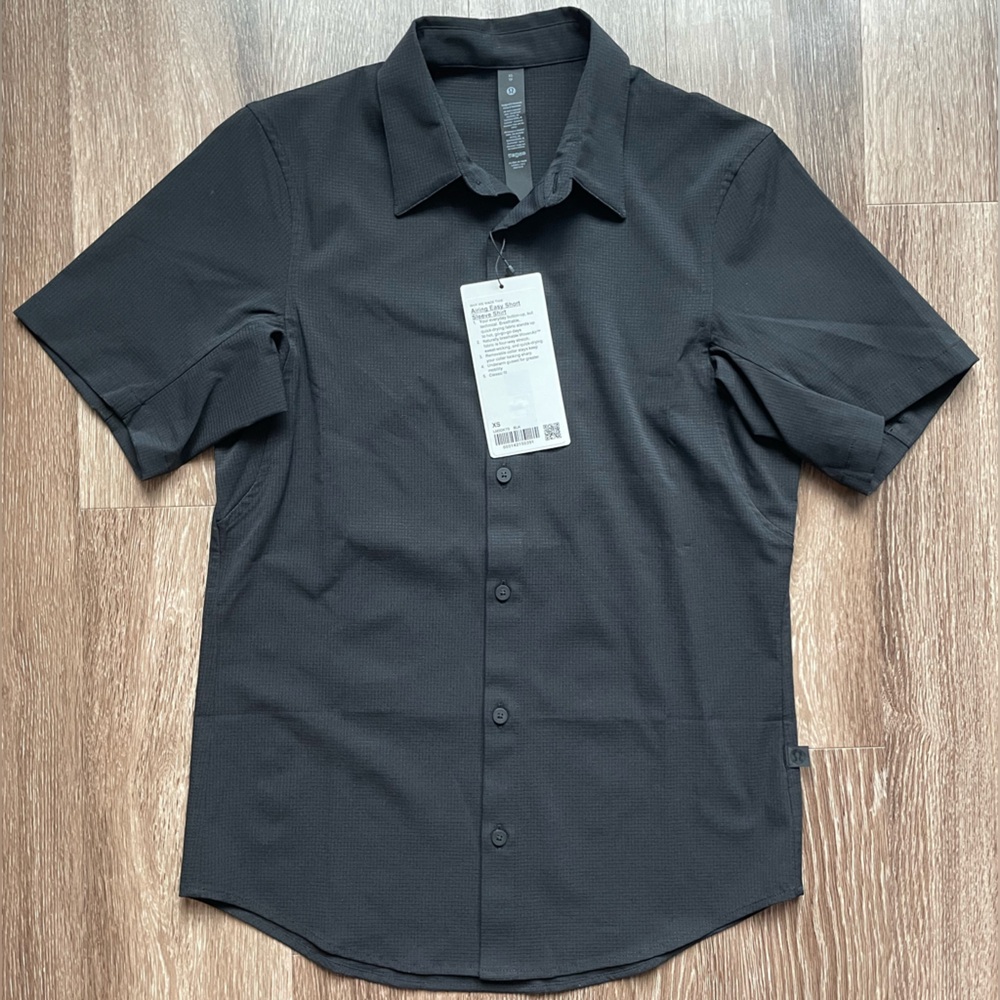 MENS LULULEMON AIRING EASY SHORT SLEEVE SHIRT